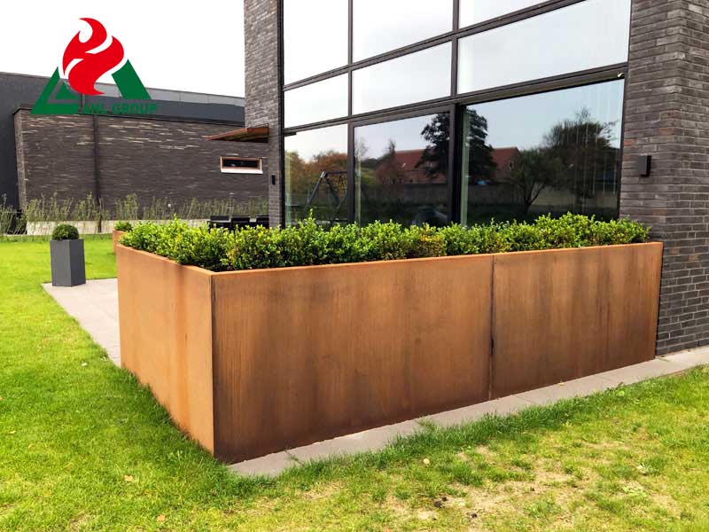 Laser cut indoor or outdoor planter Supplier